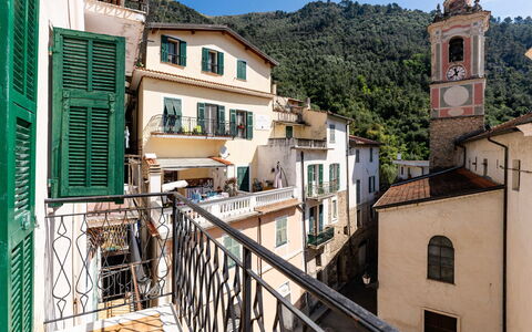 Nella Piazza: Wohngebiet, Menschliche Siedlung, Wohnung, Eigentumswohnung, Schwimmbad, Resort, Gartenmöbel, Hotel, Ferienort, Urlaub