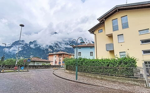 Riva Olive: Wohngebiet, Menschliche Siedlung, Wohnung, Eigentumswohnung, Schwimmbad, Resort, Gartenmöbel, Hotel, Ferienort, Urlaub