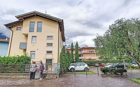 Riva Olive: Wohngebiet, Menschliche Siedlung, Wohnung, Eigentumswohnung, Schwimmbad, Resort, Gartenmöbel, Hotel, Ferienort, Urlaub