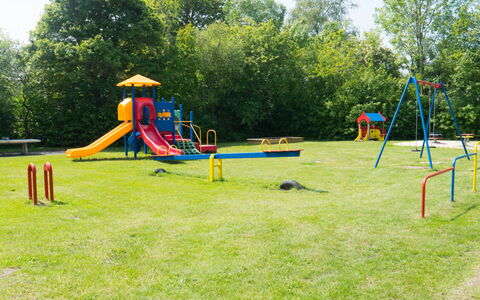 De Witte Parel: Schwimmbad, Resort, Eco Hotel, Schatten, Hotel, Landscaping, Villa, Ferienort, Balkon