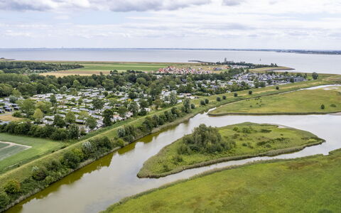 De Witte Parel: Wasservorräte, Wasser, Vogelperspektive, Luftaufnahmen, Wasserweg, Natürliche Landschaft, Landschaft, Einfach, Bank, Kanal