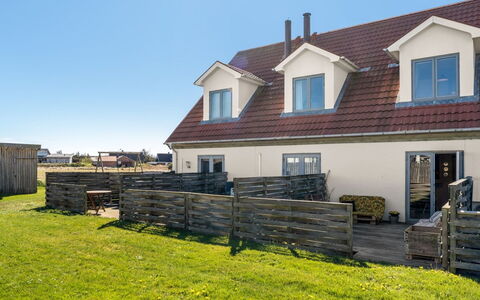 Sinika - 400M from the Sea: Dachdecken, Hütte, Haus, Dach, Zuhause, Bauernhaus, Hütte, Estate, Dorf