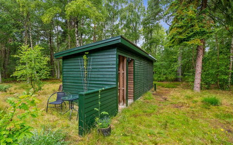 Jooseppi - 4.8Km from the Sea: Schuppen, Hütte, Strauch, Gartenbauten, Ländliches Gebiet, Blockhaus, Garten, Wald, Abstellgleis, Hütte