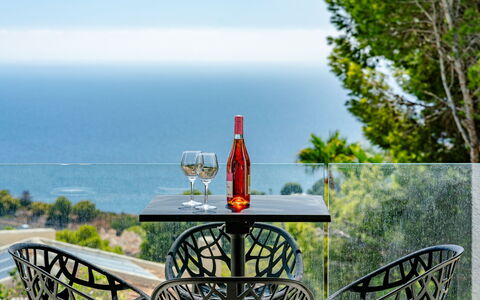 Preciados: Möbel, Gartenmöbel, Stuhl, Tabelle, Meer, Tisch Im Freien, Küsten Und Ozeanische Forms, Resort, Ozean, Küste