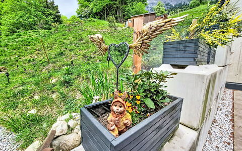 Familienglück: Garten, Blumentopf, Hinterhof, Zimmerpflanze, Botanischer Garten, Kraut, Rasen-Verzierung