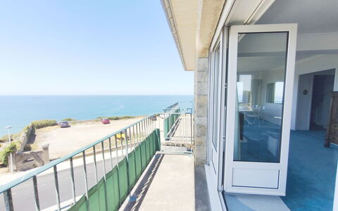 Le Grand Lambert: Meer, Ozean, Küste, Strand, Balkon, Zaun, Hotel, Tropen, Strandresort, Karibik