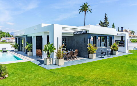 Villa Tzuki: Wohnung, Eigentumswohnung, Mischnutzung, Hotel, Resort, Ferienort, Boutique Hotel