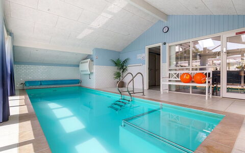 Saku - 375M from the Sea: Schwimmbad, Flooring, Fussboden, Möbel, Interior Design, Resort, Decke, Stuhl, Hotel, Eco Hotel