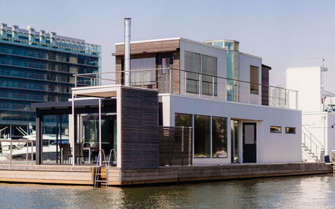 Villa Helmi: Wasser, Die Architektur, Kanal, Boot, Dock, Schiffsbau