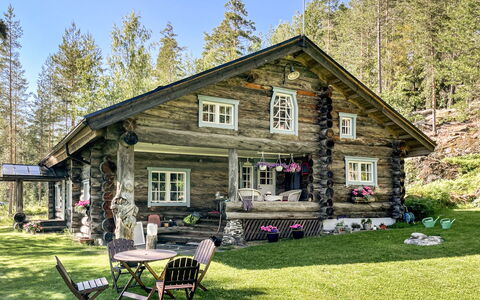 Villa Underberg: Hütte, Zuhause, Blockhaus, Bauernhaus, Gartenbauten, Abstellgleis, Garten, Design, Hinterhof