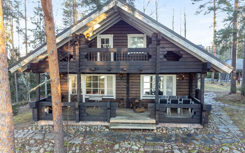 Villa Karmu: Holz, Hütte, Zuhause, Haus, Abstellgleis, Blockhaus, Veranda, Holz, Winter, Gartenbauten