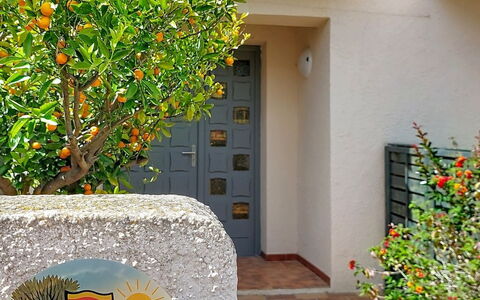 Abbé Prevost: Wand, Garten, Schatten, Landscaping, Hazienda, Orange