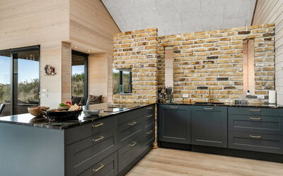 Uolevi - 130M from the Sea