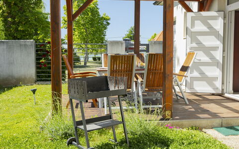 Posha: Holz, Möbel, Veranda, Garten, Gartenmöbel, Schatten, Hartholz, Stuhl, Hinterhof, Holzbeize