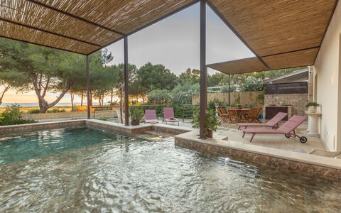 Fefè: Resort, Schatten, Schwimmbad, Eco Hotel, Garten, Estate, Landscaping, Outdoor Struktur, Hinterhof, Deck