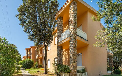 Serena: Wohngebiet, Zuhause, Wohnung, Estate, Vorort, Balkon, Villa, Hazienda