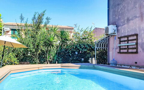 Last Sun Roccella: Blau, Schwimmbad, Resort, Verbundwerkstoff, Eco Hotel, Wohnung, Gartenmöbel, Schatten, Hazienda, Hotel