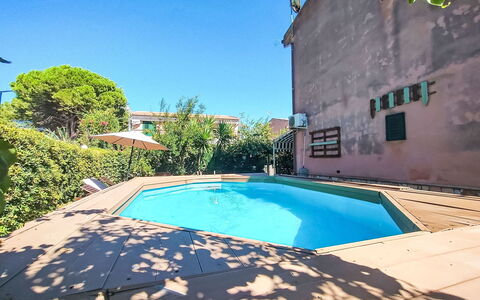 Last Sun Roccella: Blau, Schwimmbad, Verbundwerkstoff, Resort, Hazienda, Eco Hotel, Water Feature, Landscaping, Schatten, Estate