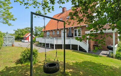 Hughlek - 450M from the Sea