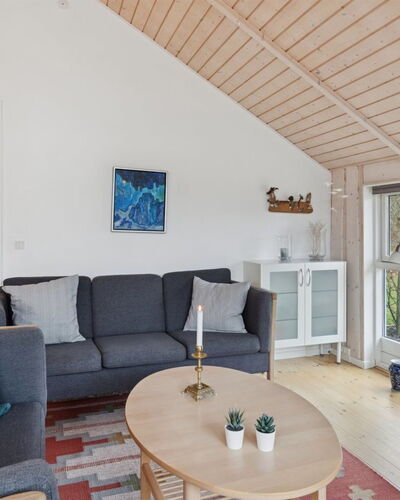 Loreia - 350M from the Sea