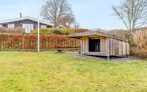 Fenno - 800M from the Sea: Holz, Dach, Zuhause, Haus, Die Architektur, Abstellgleis, Grundstueck, Hütte, Schuppen, Gartenbauten