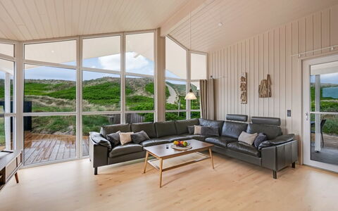 Mine - from the Sea: Interior Design, Flooring, Decke, Fussboden, Holzboden, Couch, Wohnzimmer, Zimmer, Möbel