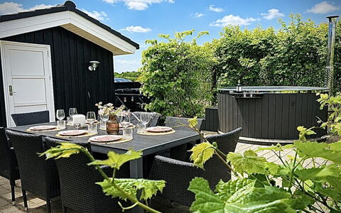 Bosse - 200M to the Fjord: Möbel, Gartenmöbel, Tabelle, Stuhl, Tisch Im Freien, Garten, Terrasse, Schatten, Küche & Esszimmer Tisch