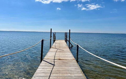 Bosse - 200M to the Fjord: Blau, Holz, Seebrücke, Horizont, Dock, Promenade, Meer, Walkway