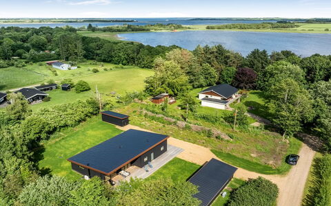 Diuri - 500M to the Fjord: Landschaft, Grundstueck, Estate, Vogelperspektive, Landscaping, Plantage, Eco Hotel, Park, Luftaufnahmen, Bauernhof
