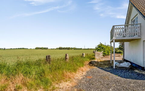 Inger - 9Km from the Sea: Weiss, Schriftart, Nummer