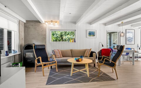 Nanne - from the Sea: Holz, Flooring, Interior Design, Möbel, Fussboden, Decke, Holzboden, Wohnzimmer, Zuhause, Zimmer
