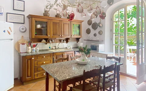 Lucia e Francesco: Möbel, Interior Design, Flooring, Holz, Küche, Esszimmer, Tabelle, Küche & Esszimmer Tisch, Stuhl, Countertop