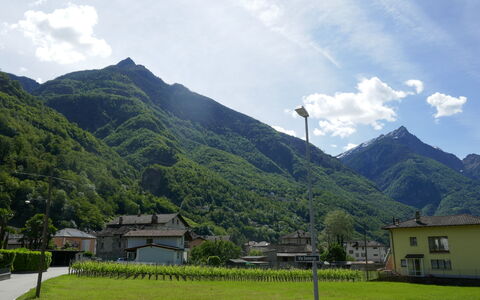 Palazzo Landfogti Studio: Berg, Bergforms, Hügel, Natur, Gebirge, Hochland, Landschaft, Bergstation, Ländliches Gebiet, Grundstueck