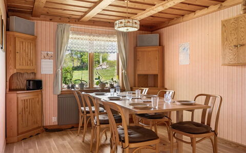 Extorp: Möbel, Interior Design, Holz, Esszimmer, Küche & Esszimmer Tisch, Flooring, Tabelle, Decke, Stuhl, Fussboden