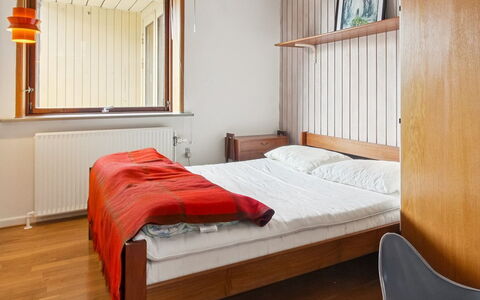 Uolevi - 10Km from the Sea: Möbel, Bett, Interior Design, Schlafzimmer, Flooring, Fussboden, Wand, Holz, Bettdecke, Bedding