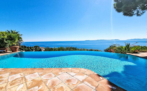 Villa Sea View: Wohnung, Balkon, Küste, Hotel, Resort, Strandresort, Ferienort, Bucht, Penthouse