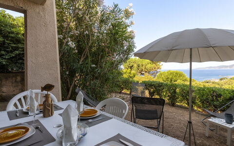 U Sognu: Gartenmöbel, Landscaping, Tisch Im Freien, Garten, Küche & Esszimmer Tisch, Stuhl, Schatten, Eco Hotel, Garten, Resort