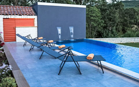 Anka: Wohnung, Balkon, Küste, Hotel, Resort, Strandresort, Ferienort, Bucht, Penthouse