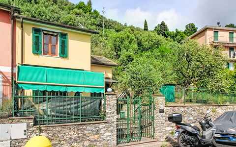 Nina: Wohnung, Balkon, Küste, Hotel, Resort, Strandresort, Ferienort, Bucht, Penthouse
