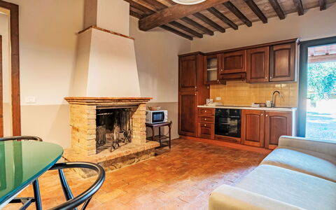 Grosseto 830: Möbel, Interior Design, Flooring, Holz, Decke, Fussboden, Zimmer, Beleuchtung, Zuhause, Wohnzimmer
