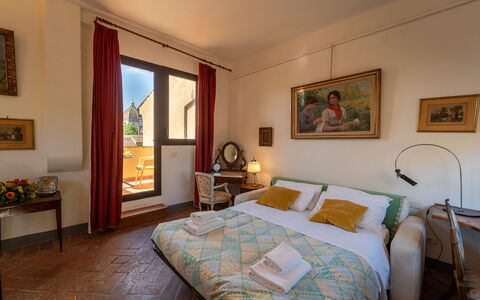 Casa dello Scrittore: Wand, Wohnung, Bilderrahmen, Zimmerpflanze, Holzbeize, Hotel, Schlafzimmer, Bett