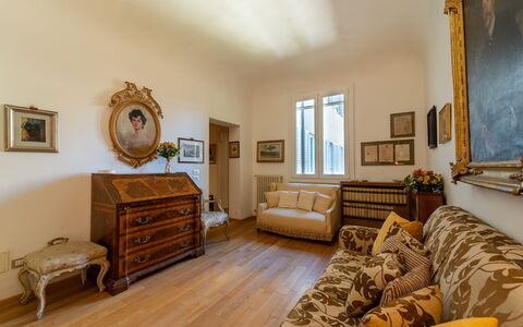 Casa dello Scrittore: Möbel, Interior Design, Wand, Holz, Flooring, Bilderrahmen, Fussboden, Zimmer, Beleuchtung, Wohnzimmer