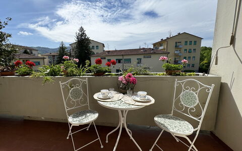 Alle Gardenie: Möbel, Tabelle, Stuhl, Tisch Im Freien, Gartenmöbel, Kaffetisch, Blumentopf, Zimmerpflanze, Balkon, Küche & Esszimmer Tisch