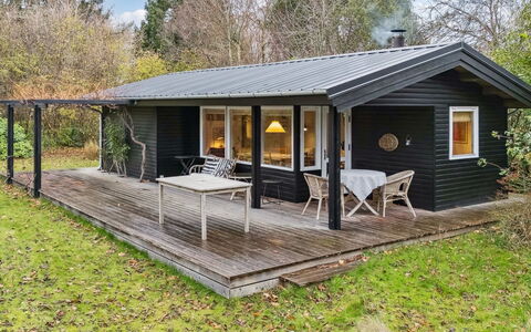 Naema - 1Km from the Sea: Estate, Schatten, Auffahrt, Bauernhaus