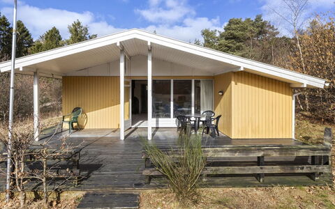 Ursula - 7Km from the Sea: Möbel, Meer, Stuhl, Schatten, Balkon, Gartenmöbel, Eco Hotel, Küste, Deck, Holzbeize
