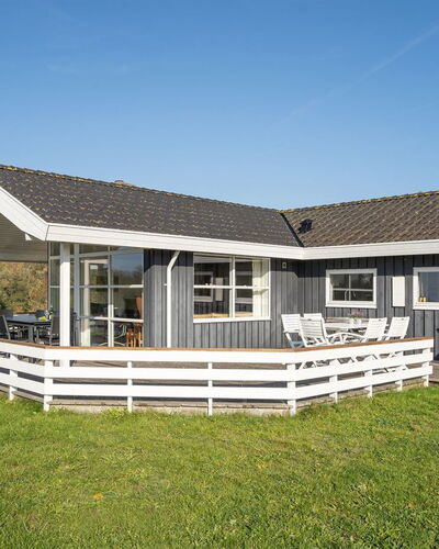 Adelinde - 300M from the Sea