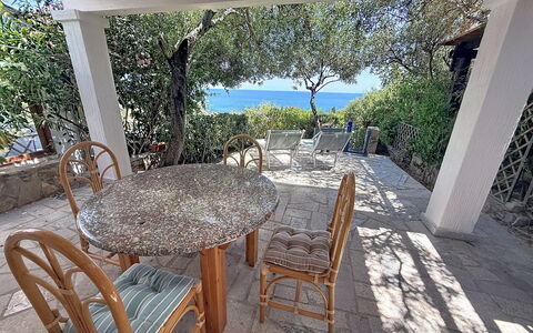 Porto Luna 1: Möbel, Gartenmöbel, Stuhl, Tabelle, Tisch Im Freien, Küche & Esszimmer Tisch, Meer, Schatten, Resort, Küste
