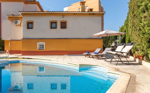 Noemí: Schwimmbad, Wohngebiet, Urban Design, Menschliche Siedlung, Zuhause, Estate, Wohnung, Resort, Eigentumswohnung, Hazienda