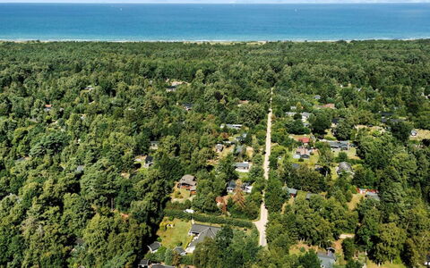Ami - 850M from the Sea: Vogelperspektive, Landschaft, Luftaufnahmen, Urban Design, Küste, Ozean, Bucht, Vorort, Plantage