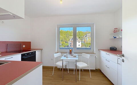 Cozy Home Lahnstein: Schwimmbad, Ferienort, Eco Hotel, Resort, Villa